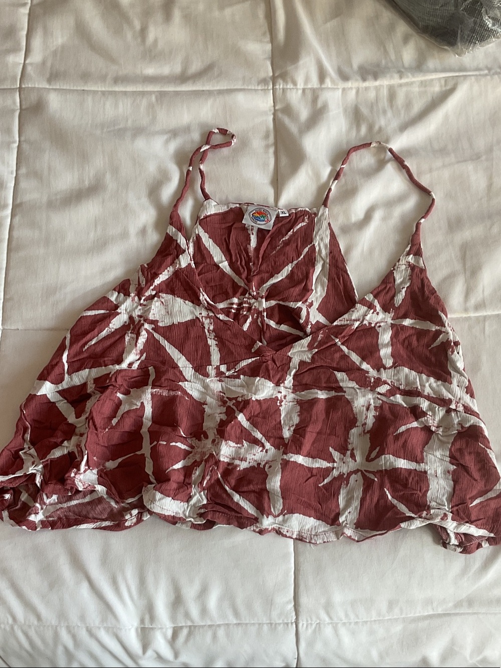Sleeveless V-Neck Patterned Rust & White Camisole